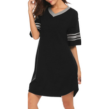 Charger l'image dans la galerie, Chemise ample et confortable à manches courtes en coton et col en V et vêtement de nuit