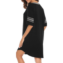 Charger l'image dans la galerie, Chemise ample et confortable à manches courtes en coton et col en V et vêtement de nuit