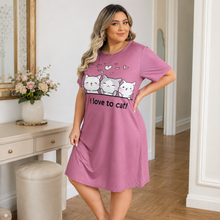 Charger l'image dans la galerie, Chemise de nuit grande taille « Kitty Love » chat de dessin animé – Rose vif