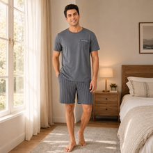 Charger l'image dans la galerie, Ensemble pyjama court à rayures et poche gris pour homme