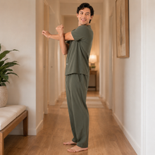 Charger l'image dans la galerie, Ensemble de pyjama pour homme en popeline à carreaux marine et blanc