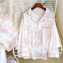 Load image into Gallery viewer, Heart Print Full Sleeve Silk Pajamas Set
