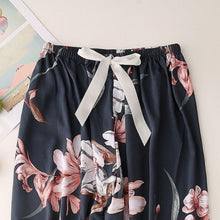 Charger l'image dans la galerie, Pyjama motif floral printanier bleu