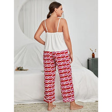 Load image into Gallery viewer, Kiss Plus Size Pajamas Set
